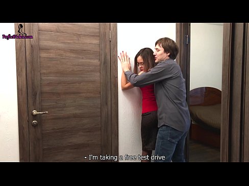 ❤️ Imobiliário Sensually Jerks Her Pussy e Fuck Enquanto Vende o Seu Apartamento - Krempai Porno vídeo em porno pt.pornoxlxx.ru ❌❤