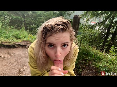 ❤️ Rapariga engole o esperma depois de um broche público - Eva Elfi Porno vídeo em porno pt.pornoxlxx.ru ❌❤